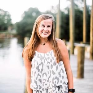 Meet your Posher, Anna scott